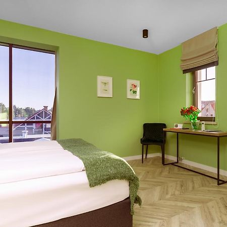Kamienica Portowa Lejlighedshotel Mikołajki Eksteriør billede